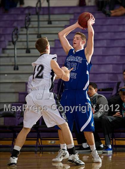 Thumbnail 2 in Pleasant Grove @ Riverton photogallery.