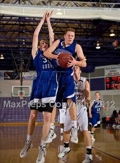 Thumbnail 1 in Pleasant Grove @ Riverton photogallery.