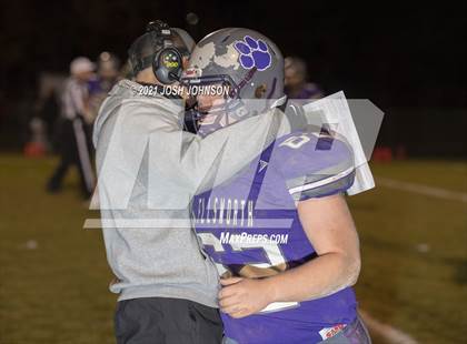 Thumbnail 3 in Osceola @ Ellsworth (WIAA D4 Level 2 Playoff) photogallery.