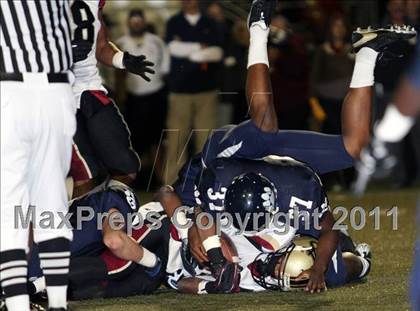 Thumbnail 1 in Loyola vs. Alemany photogallery.
