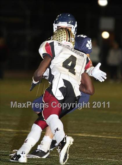 Thumbnail 2 in Loyola vs. Alemany photogallery.