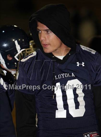 Thumbnail 1 in Loyola vs. Alemany photogallery.