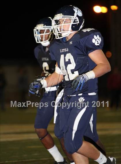Thumbnail 1 in Loyola vs. Alemany photogallery.