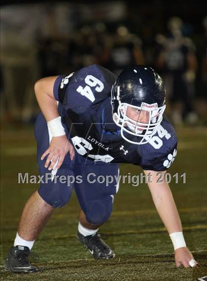 Thumbnail 3 in Loyola vs. Alemany photogallery.