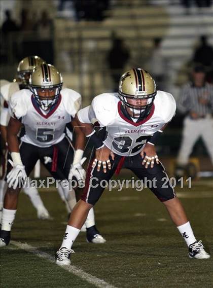Thumbnail 2 in Loyola vs. Alemany photogallery.