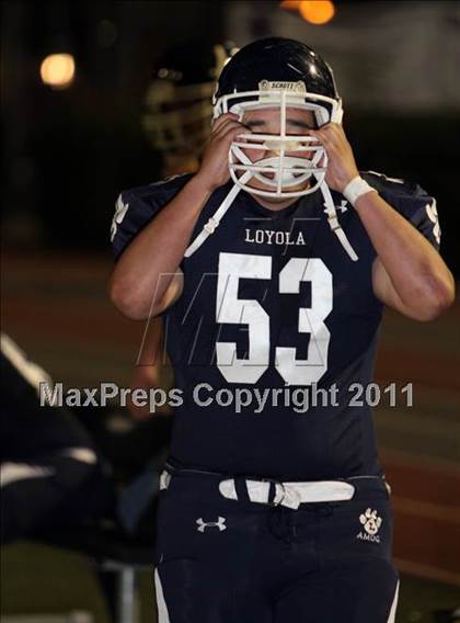 Thumbnail 3 in Loyola vs. Alemany photogallery.