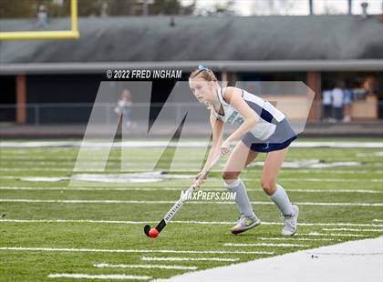 Thumbnail 2 in Western Branch vs. Yorktown (VHSL Class 6 State Semifinal) photogallery.