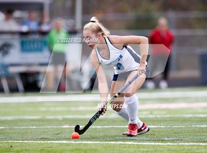 Thumbnail 2 in Western Branch vs. Yorktown (VHSL Class 6 State Semifinal) photogallery.