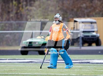 Thumbnail 2 in Western Branch vs. Yorktown (VHSL Class 6 State Semifinal) photogallery.