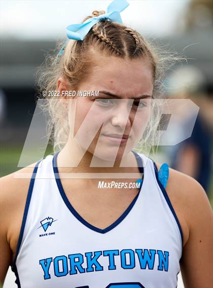 Thumbnail 3 in Western Branch vs. Yorktown (VHSL Class 6 State Semifinal) photogallery.