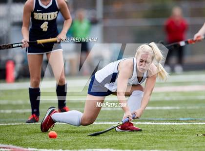 Thumbnail 2 in Western Branch vs. Yorktown (VHSL Class 6 State Semifinal) photogallery.