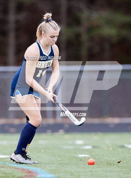 Thumbnail 2 in Western Branch vs. Yorktown (VHSL Class 6 State Semifinal) photogallery.