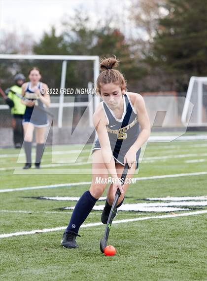 Thumbnail 3 in Western Branch vs. Yorktown (VHSL Class 6 State Semifinal) photogallery.