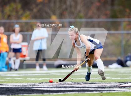 Thumbnail 2 in Western Branch vs. Yorktown (VHSL Class 6 State Semifinal) photogallery.