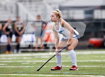 Thumbnail 3 in Western Branch vs. Yorktown (VHSL Class 6 State Semifinal) photogallery.