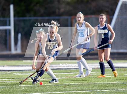 Thumbnail 2 in Western Branch vs. Yorktown (VHSL Class 6 State Semifinal) photogallery.