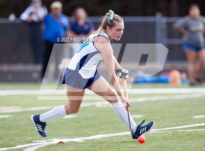 Thumbnail 2 in Western Branch vs. Yorktown (VHSL Class 6 State Semifinal) photogallery.