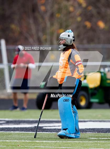 Thumbnail 1 in Western Branch vs. Yorktown (VHSL Class 6 State Semifinal) photogallery.