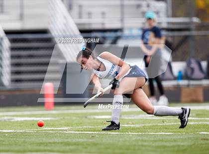 Thumbnail 2 in Western Branch vs. Yorktown (VHSL Class 6 State Semifinal) photogallery.