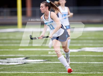 Thumbnail 1 in Western Branch vs. Yorktown (VHSL Class 6 State Semifinal) photogallery.
