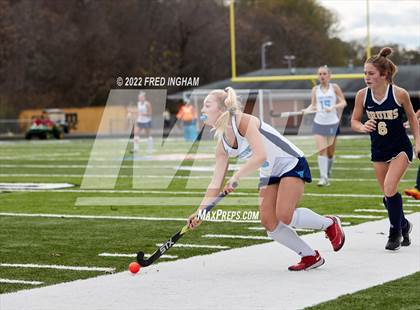 Thumbnail 1 in Western Branch vs. Yorktown (VHSL Class 6 State Semifinal) photogallery.