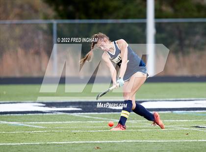 Thumbnail 3 in Western Branch vs. Yorktown (VHSL Class 6 State Semifinal) photogallery.