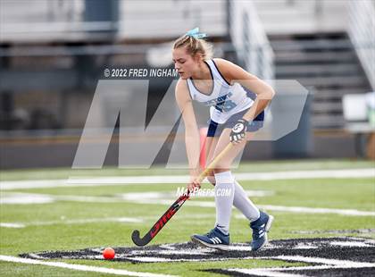 Thumbnail 2 in Western Branch vs. Yorktown (VHSL Class 6 State Semifinal) photogallery.