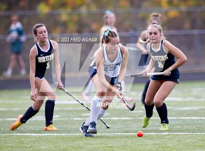Thumbnail 3 in Western Branch vs. Yorktown (VHSL Class 6 State Semifinal) photogallery.