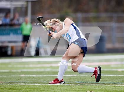 Thumbnail 3 in Western Branch vs. Yorktown (VHSL Class 6 State Semifinal) photogallery.