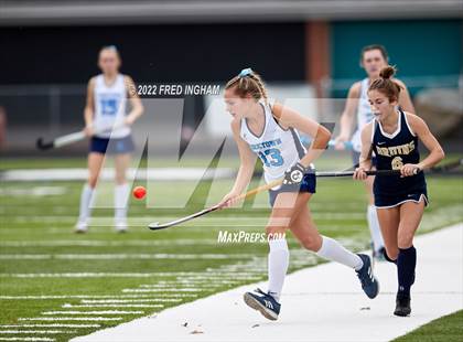 Thumbnail 2 in Western Branch vs. Yorktown (VHSL Class 6 State Semifinal) photogallery.