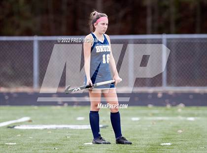 Thumbnail 3 in Western Branch vs. Yorktown (VHSL Class 6 State Semifinal) photogallery.