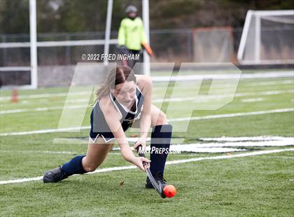 Thumbnail 2 in Western Branch vs. Yorktown (VHSL Class 6 State Semifinal) photogallery.