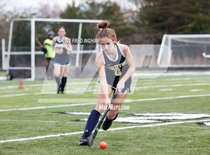 Thumbnail 2 in Western Branch vs. Yorktown (VHSL Class 6 State Semifinal) photogallery.