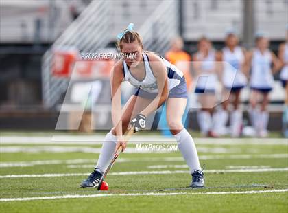 Thumbnail 3 in Western Branch vs. Yorktown (VHSL Class 6 State Semifinal) photogallery.