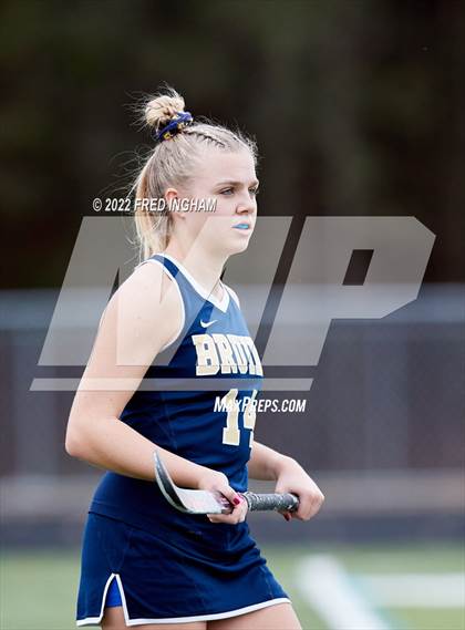 Thumbnail 2 in Western Branch vs. Yorktown (VHSL Class 6 State Semifinal) photogallery.