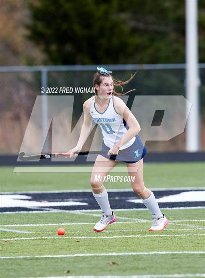 Thumbnail 2 in Western Branch vs. Yorktown (VHSL Class 6 State Semifinal) photogallery.