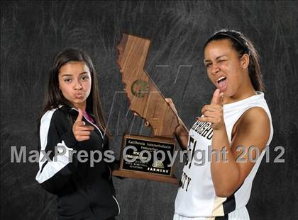 Thumbnail 2 in Archbishop Mitty (CIF State D2 Award Photos) photogallery.