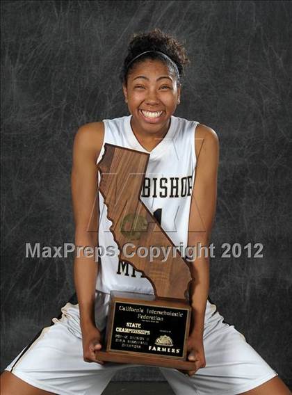Thumbnail 1 in Archbishop Mitty (CIF State D2 Award Photos) photogallery.