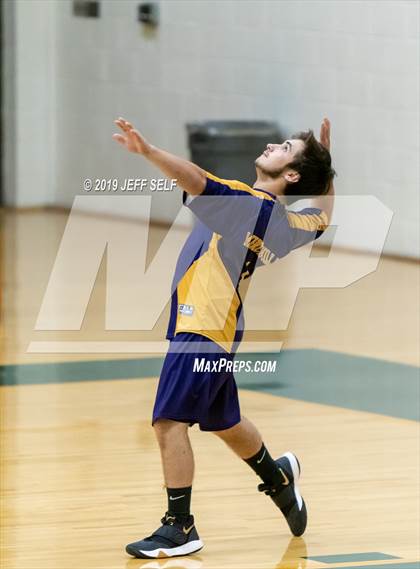 Thumbnail 2 in Menchville @ Great Bridge photogallery.
