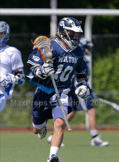 Thumbnail 3 in Wilton @ Darien (FCIAC Semifinals) photogallery.