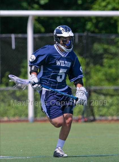 Thumbnail 2 in Wilton @ Darien (FCIAC Semifinals) photogallery.