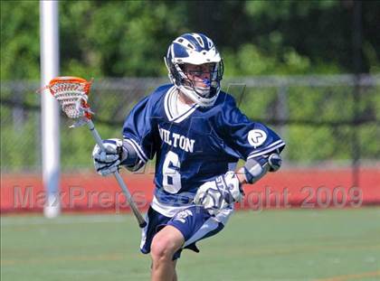 Thumbnail 3 in Wilton @ Darien (FCIAC Semifinals) photogallery.