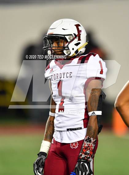 Thumbnail 3 in Fordyce vs. Des Arc (AAA 2A Final) photogallery.
