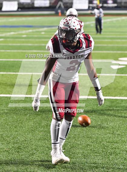 Thumbnail 1 in Fordyce vs. Des Arc (AAA 2A Final) photogallery.
