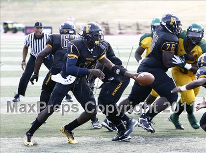 Thumbnail 3 in Taft vs. Friendship Collegiate  (Skyline Chili Crosstown Showdown) photogallery.
