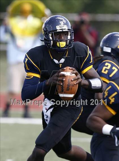 Thumbnail 2 in Taft vs. Friendship Collegiate  (Skyline Chili Crosstown Showdown) photogallery.