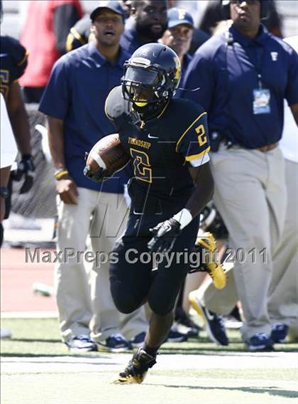 Thumbnail 1 in Taft vs. Friendship Collegiate  (Skyline Chili Crosstown Showdown) photogallery.
