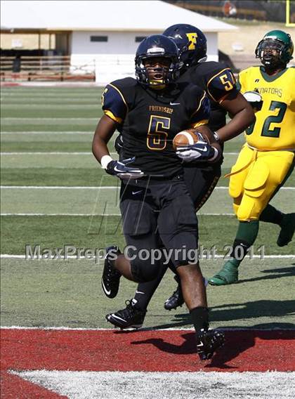 Thumbnail 2 in Taft vs. Friendship Collegiate  (Skyline Chili Crosstown Showdown) photogallery.