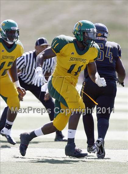 Thumbnail 1 in Taft vs. Friendship Collegiate  (Skyline Chili Crosstown Showdown) photogallery.