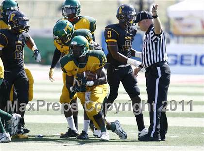 Thumbnail 2 in Taft vs. Friendship Collegiate  (Skyline Chili Crosstown Showdown) photogallery.